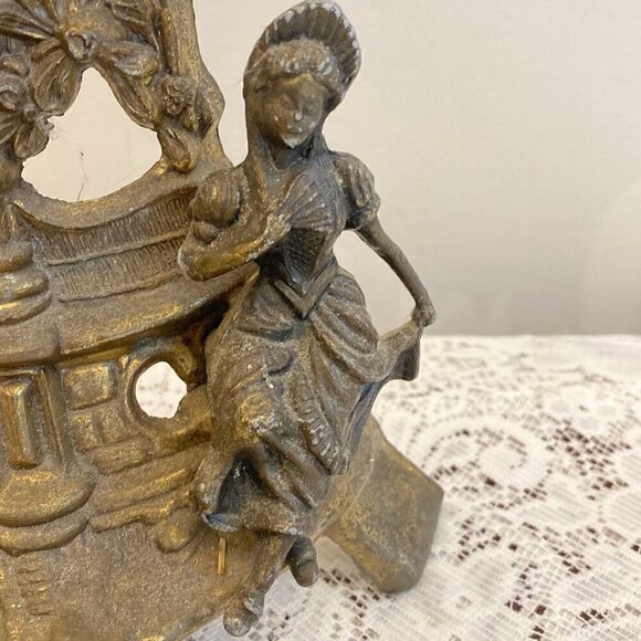 Vintage Lowenthal  Cast Brass Table Mantle Clock Ornate Victorian Style - Picture 2 of 6